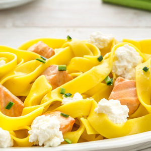 http://localhost/vallelata_old/wp-content/uploads/2015/04/070_tagliatelle_ricotta_zafferano_salmone_ricetta.jpg