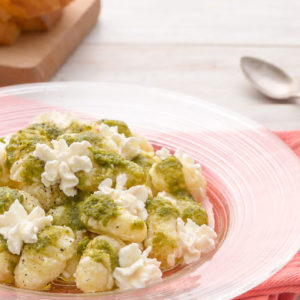 http://localhost/vallelata_old/wp-content/uploads/2015/10/128_gnocchi_ricotta_pesto_ricetta.jpg