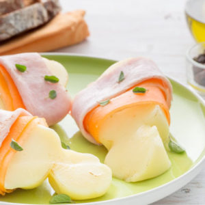 http://localhost/vallelata_old/wp-content/uploads/2016/03/155_scamorza_forno_prosciutto_cotto_carote_ricetta.jpg